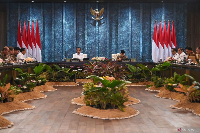 Sidang kabinet pertama di IKN