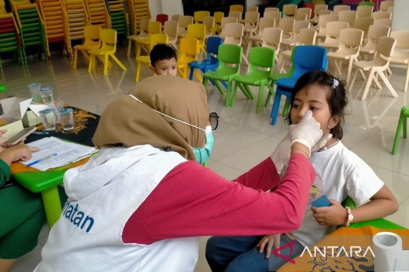 Sudin Kesehatan Jaktim sasar tempat keramaian pada PIN Polio tahap dua