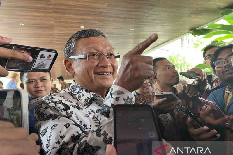 Menteri ESDM: Penutupan PLTU Suralaya harus ada EBT sebagai pengganti