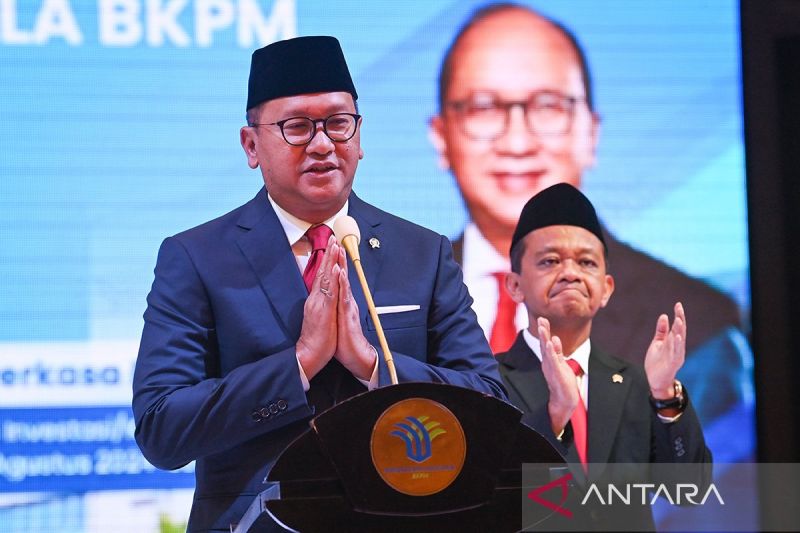 Jokowi minta Rosan Roeslani bawa investasi asing ke IKN