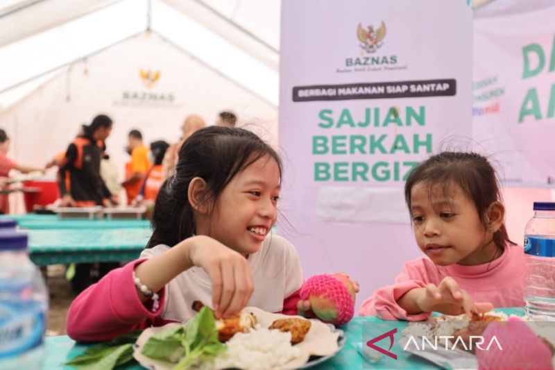 Baznas salurkan 7.800 porsi makanan bagi penyintas kebakaran Manggarai