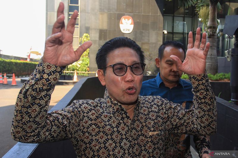 KPK periksa Menteri Desa PDTT