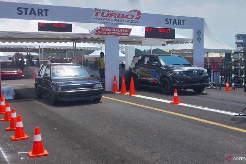 IMI - Pertamax Turbo Drag hidupkan "kelas 402" sebagai marwah balap trek lurus