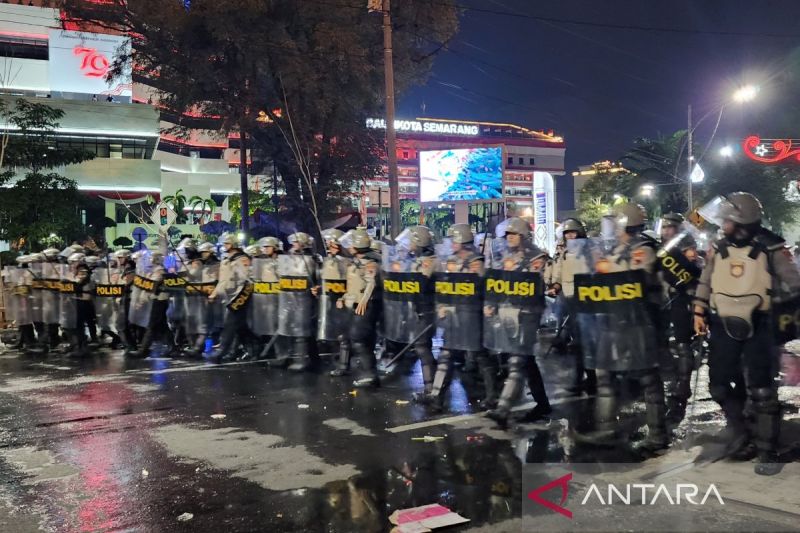 Puluhan demonstran di Semarang dirawat di rumah sakit