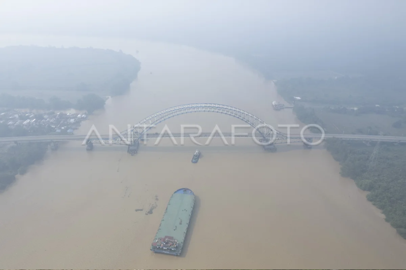 Jambi diselimuti kabut asap karhutla