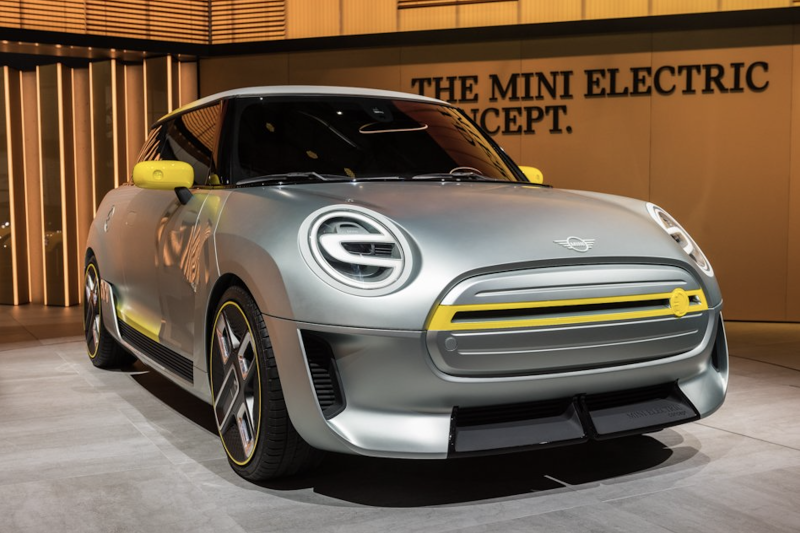 Mini Cooper EV ditarik karena baterai berpotensi sulut kebakaran 