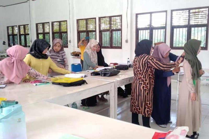 Pemkab Simeulue latih puluhan pemuda tingkatkan kompetensi kerja 