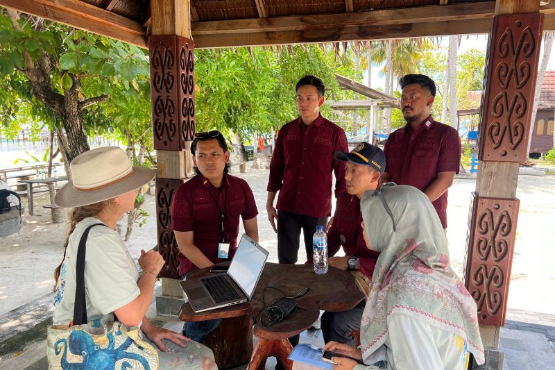 Kanim Kotamobagu-Sulut sidik tiga WNA RRT terkait pidana keimigrasian