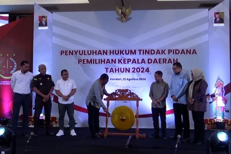 KPU Sultra beri penyuluhan hukum tindak pidana Pilkada Serentak 2024