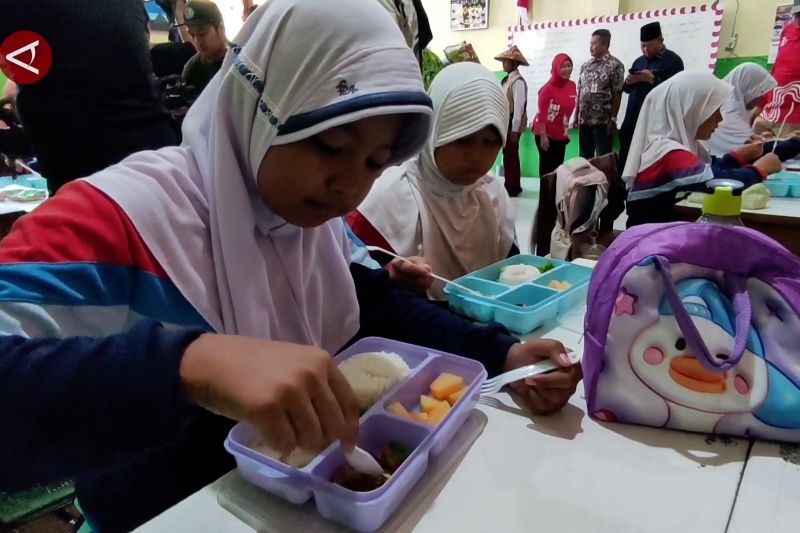 Pemprov Jateng ajak IWAPI dukung program makan bergizi gratis 