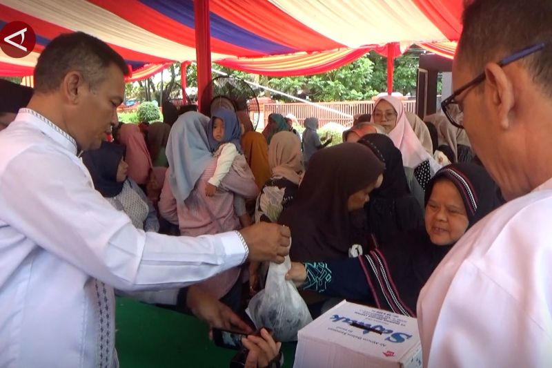 Upayakan gemar makan ikan dengan pembagian gratis