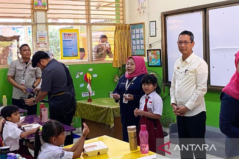 DKI kemarin, uji coba makan bergizi hingga penetapan PJ Gubernur