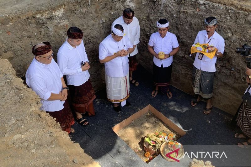 Patahkan wacana, kini Bali serius bangun kereta