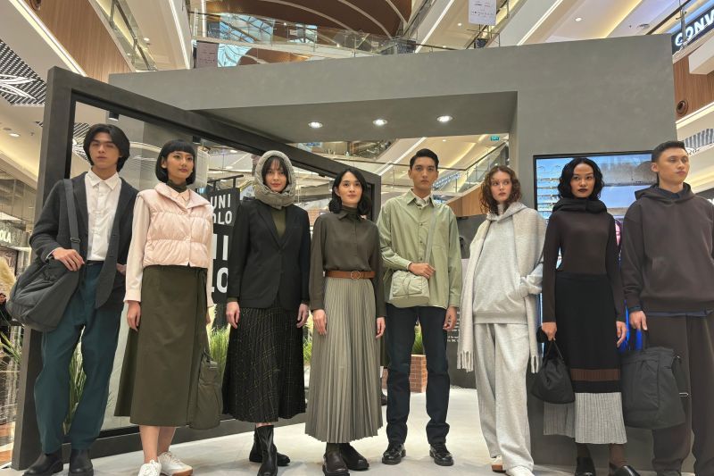 UNIQLO dan Clare Waight luncurkan koleksi UNIQLO : C Fall/Winter 2024