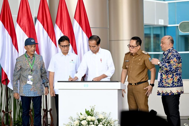 2 Proyek WIKA Diresmikan Presiden Jokowi, Tingkatkan Kualitas Kesehatan dan Mobilitas Warga Jawa Timur