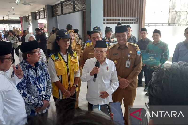 Wapres Ma’ruf Amin resmikan pasar rakyat termegah di Babel 