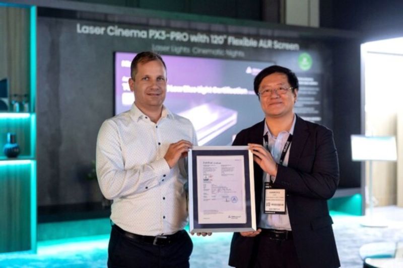 Hisense PX3 Series Laser Cinema Raih Sertifikat 