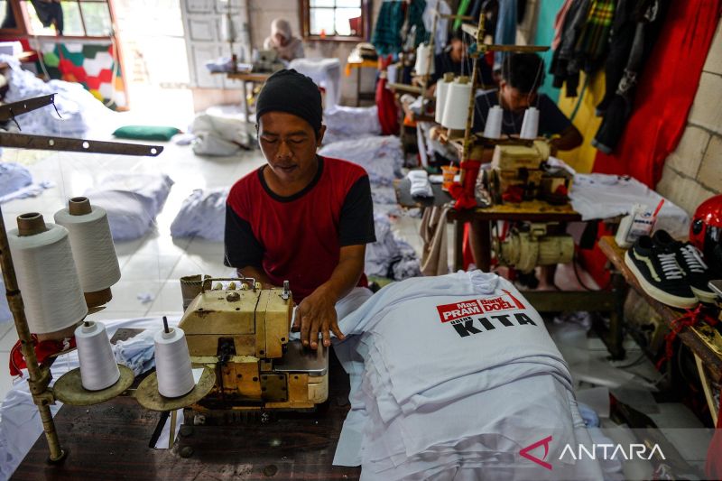 Permintaan produksi kaos Pilkada meningkat 