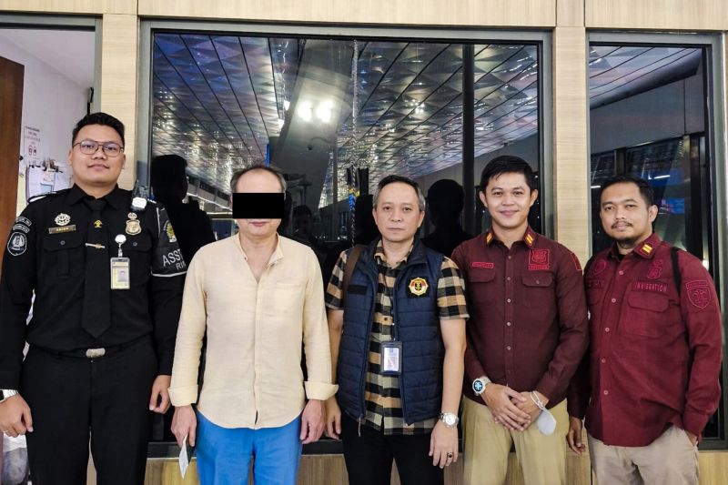 Imigrasi Palangka Raya deportasi WN asal Korea Selatan