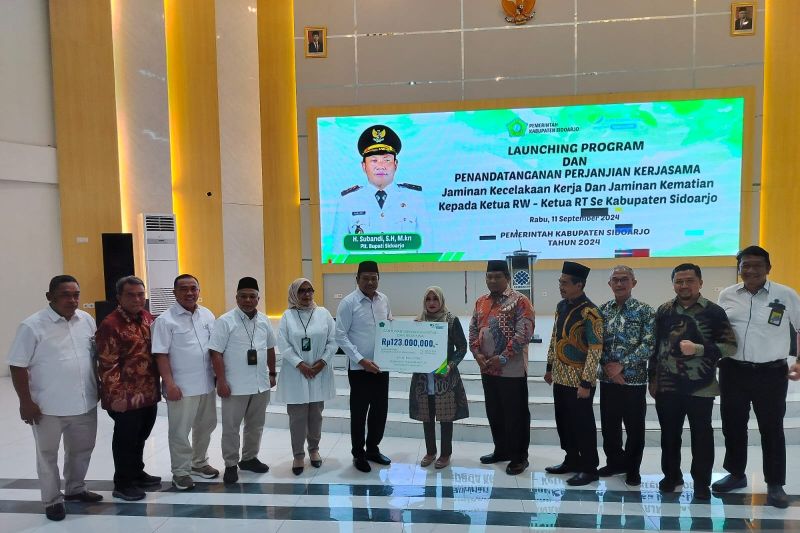 Pemkab Sidoarjo lindungi ribuan RT/RW dengan BPJS Ketenagakerjaan