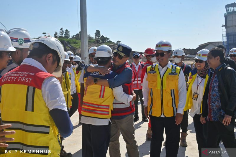 Pendaratan perdana pesawat jet berpenumpang di Bandara IKN berhasil