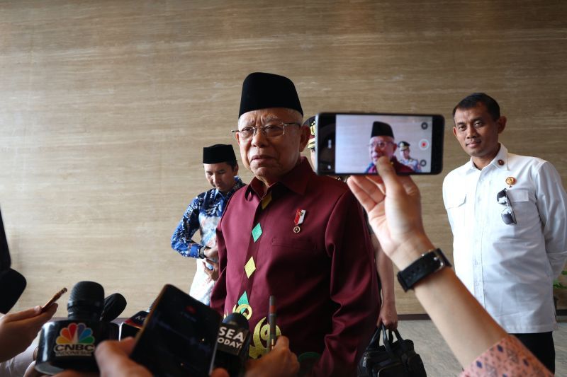 Wapres minta jajaran menteri selesaikan tugas dengan baik