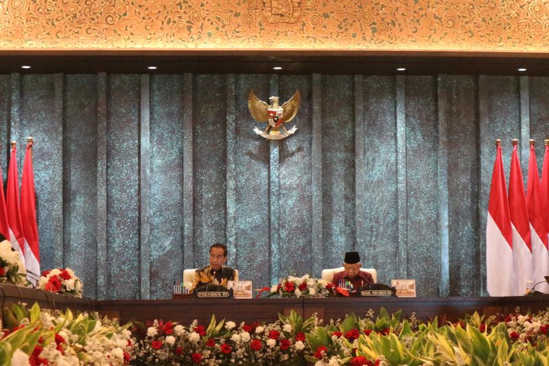 Jokowi minta tak ada "riak-riak" sampai pemerintahan baru terbentuk