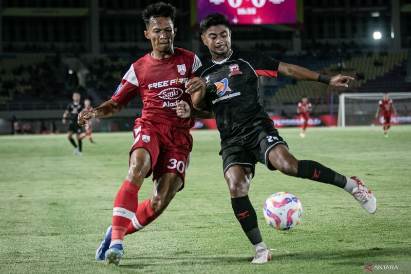 Persis Solo perpanjang kontrak Eky Taufik hingga 2026