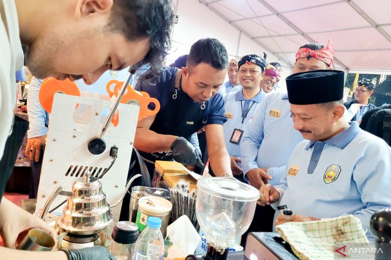 pemkab-situbondo-libatkan-umkm-dalam-festival-kopi-dan-tembakau-2024