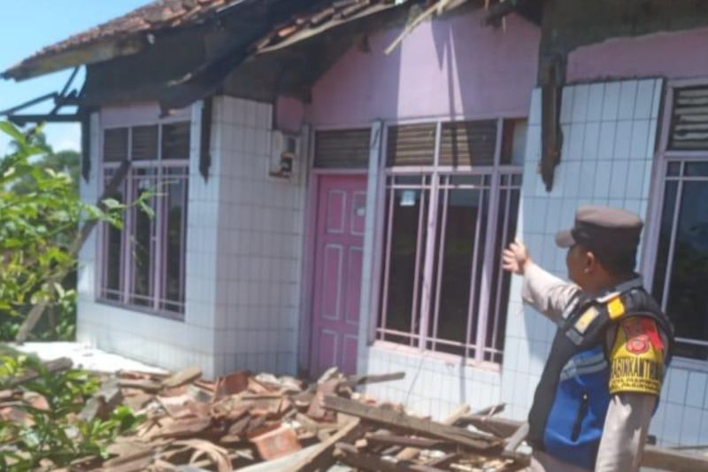 BPBD Garut turunkan tim tanggulangi daerah terdampak gempa Bandung