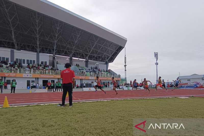 Atletik - Jakarta sabet emas nomor bergengsi 4x100 meter putra