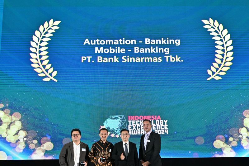 bank-sinarmas-raih-penghargaan-karena-kembangkan-simobiplus