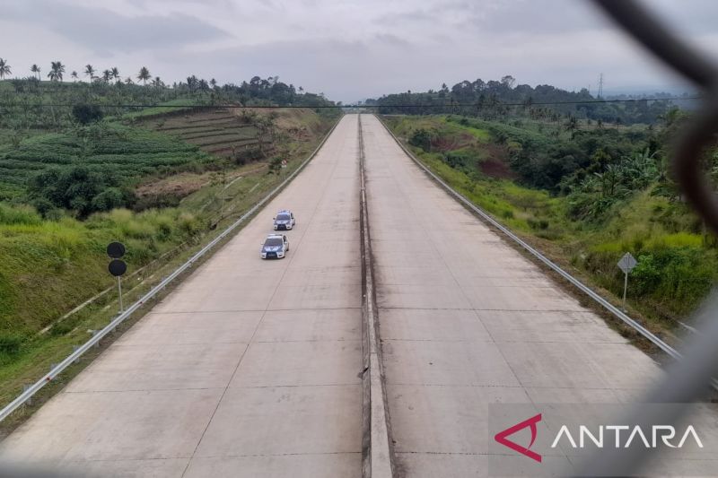 Tol Bocimi Ruas Cigombong-Cibadak kembali operasi 