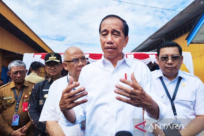 Jokowi ingatkan perusahaan tambang harus peduli lingkungan