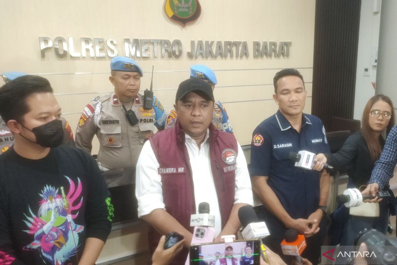 Andrew Andika ditangkap bersama lima temannya terkait kasus narkoba