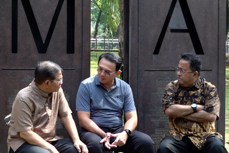 Pramono-Rano bertemu Ahok di Simpang Susun Semanggi