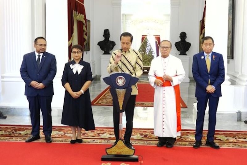 Presiden gelar rapat, pastikan siap sambut kedatangan Paus Fransiskus