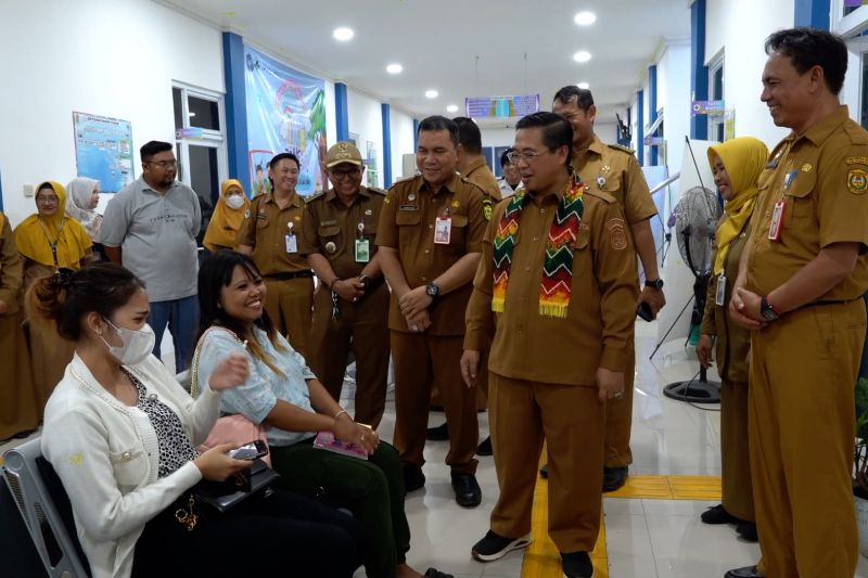 Tingkatkan pelayanan kesehatan, Banjarmasin resmikan dua puskesmas