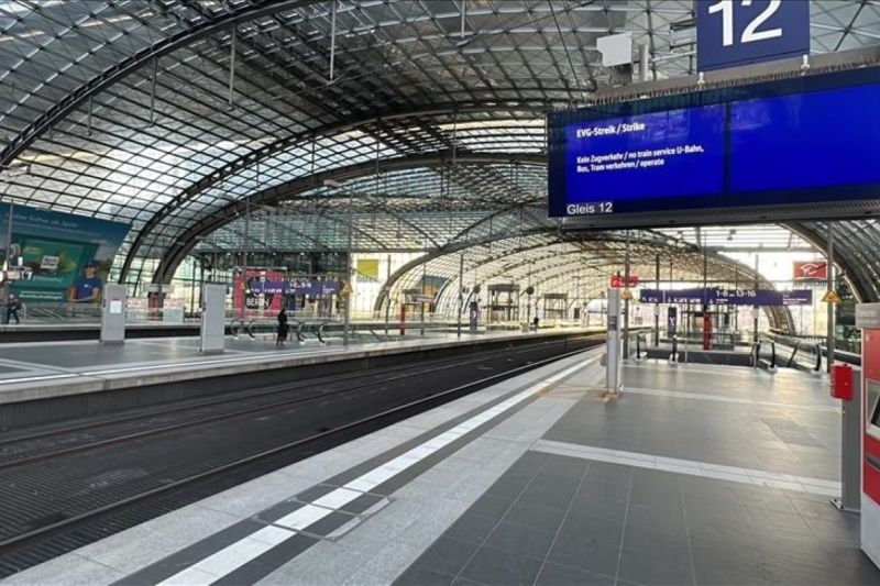 Khawatir virus Marburg, stasiun utama Hamburg dipasangi pembatas