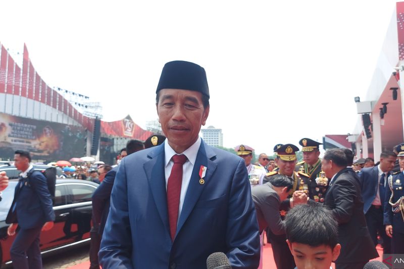 Jokowi: HUT Ke-79 TNI tunjukkan eratnya hubungan TNI dan masyarakat