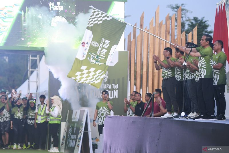 Presiden hadiri Nusantara TNI Fun Run di IKN