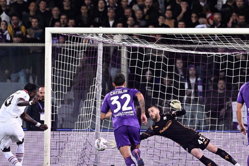 Fiorentina perpanjang kontrak David de Gea hingga 2028