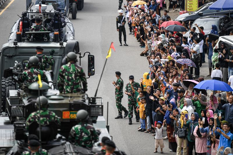 Peringatan HUT ke-79 TNI di Palembang