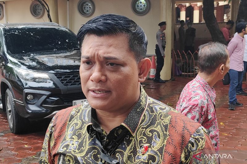 polda-metro-jaya-agendakan-pemanggilan-alexander-marwata-pada-jumat