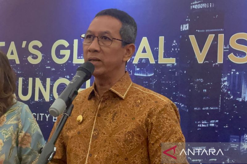 DKI kemarin, retribusi sampah rumah tangga hingga Raperda APBD 2025