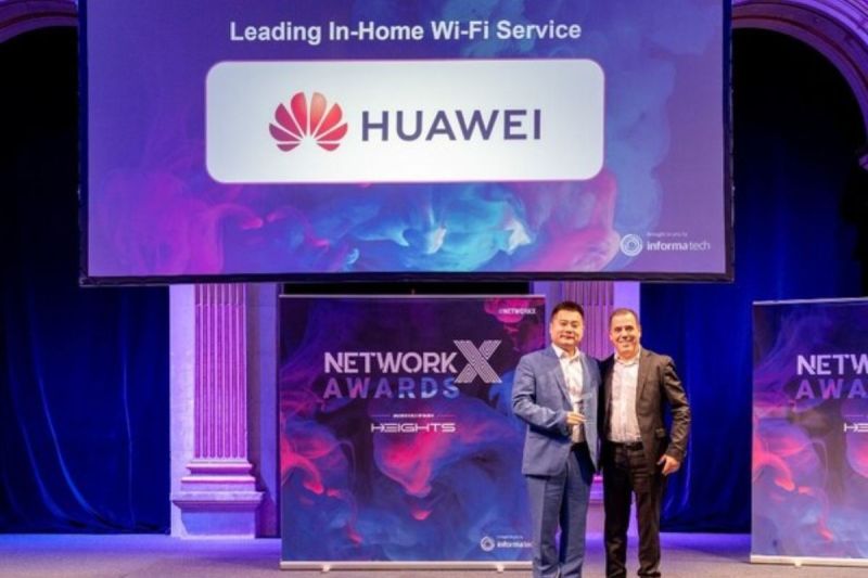 Huawei iFTTR OptiXstar F50 Raih Penghargaan 