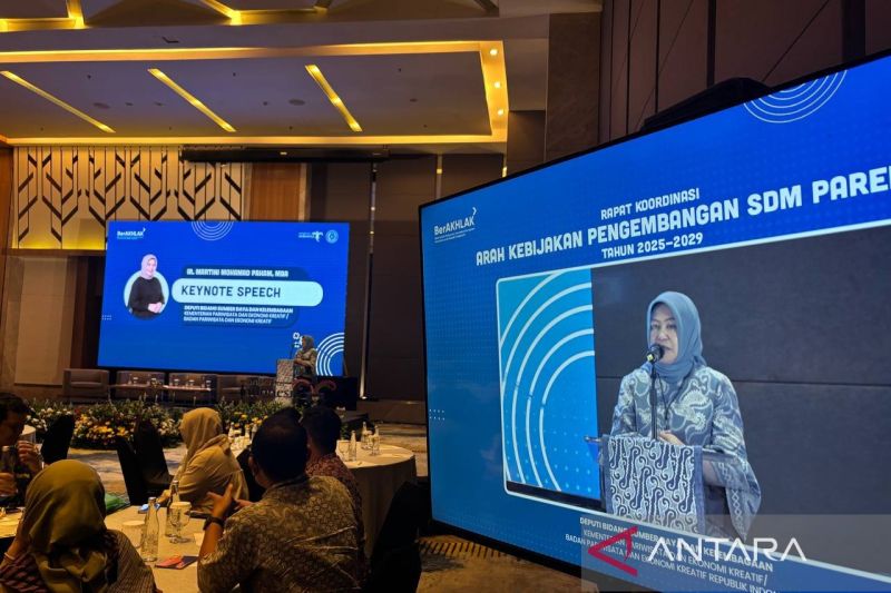 Pemerintah ungkap SDM jadi kunci memajukan sektor parekraf nasional