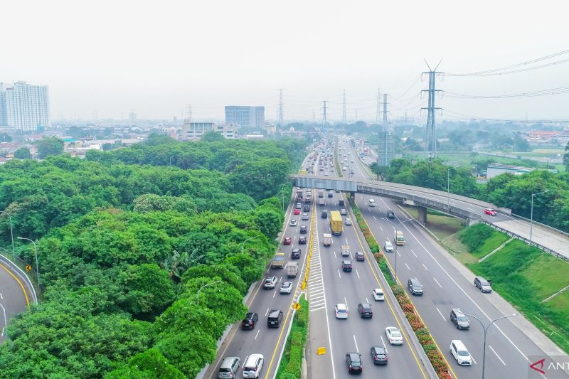 Tarif tol ruas Jakarta-Tangerang naik mulai Sabtu pukul 00.00 WIB