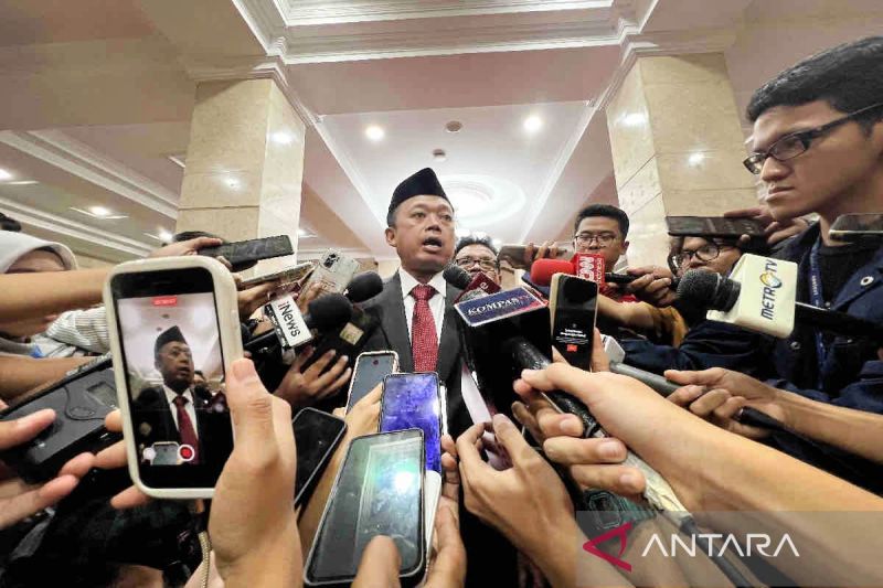 nusron-tiga-tugas-dari-prabowo-atasi-pertanahan-di-100-hari-kerja