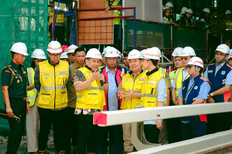 waskita-progres-lrt-jakarta-fase-1b-sudah-32-persen